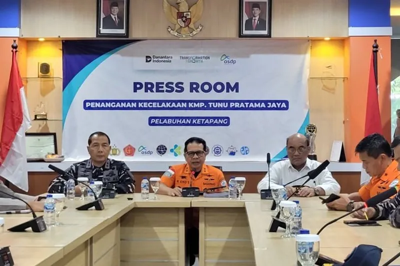 Deputi Bidang Operasi Pencarian dan Pertolongan Kesiapsiagaan Basarnas Ribut Eko Suyanto