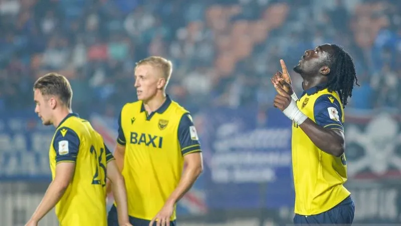 Pesepak bola Oxford United Gatlin Teye 