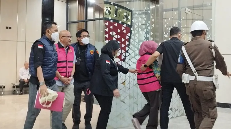 Penetapan tersangka konferensi Pers penetapan tersangka kasus dugaan korupsi pengadaan Chromebook 