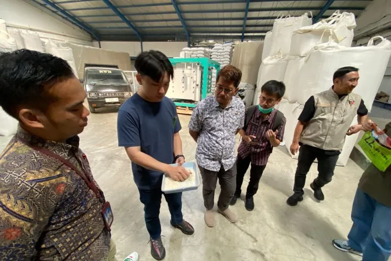 Dinas Perindustrian dan Perdagangan Provinsi Jawa Barat pengawasan beras oplosan