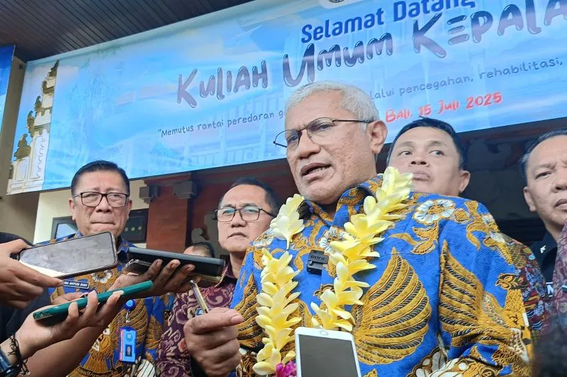 Kepala Badan Narkotika Nasional Republik Indonesia Komisaris Jenderal Polisi Marthinus Hukom