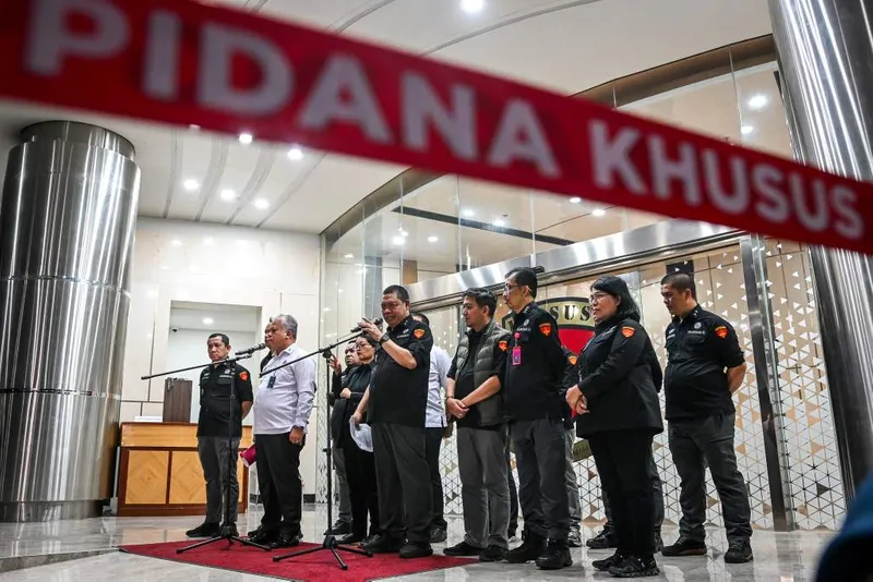 antarafoto-kejagung-tetapkan-tersangka-kasus-digitalisasi-pendidikan-di-kemendik