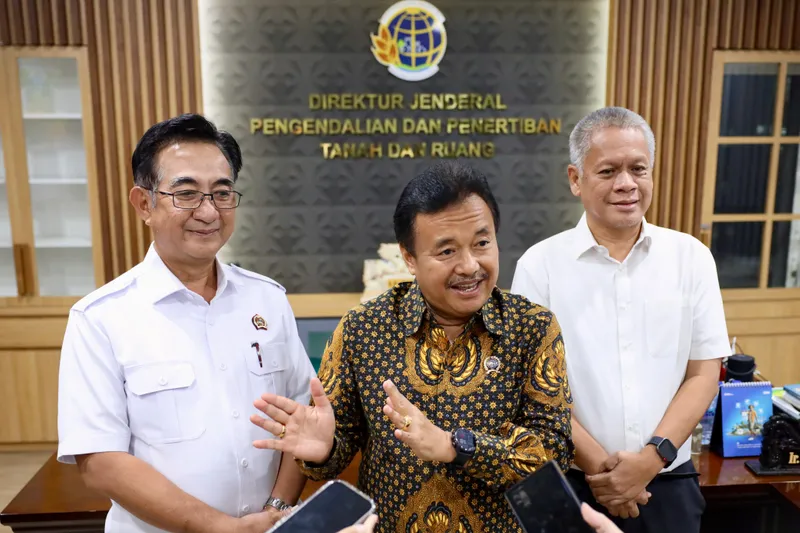 Direktur Jenderal Pengendalian dan Penertiban Tanah dan Ruang (Dirjen PPTR) Jonahar