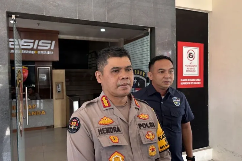 Kabid Humas Polda Jabar, Kombes Pol Hendra Rochmawan