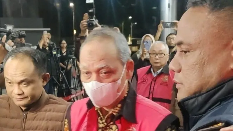Tersangka AMS selaku mantan Direktur Keuangan PT Sri Rejeki Isman (Sritex)