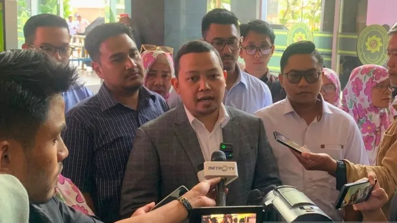 Penasihat Hukum Tom Lembong, Zaid Mushafi Penasihat Hukum Tom Lembong, Zaid Mushafi saat ditemui di Pengadilan Negeri Jakarta Pusat, Selasa (22/7/2025). (ANTARA/Agatha Olivia Victoria)