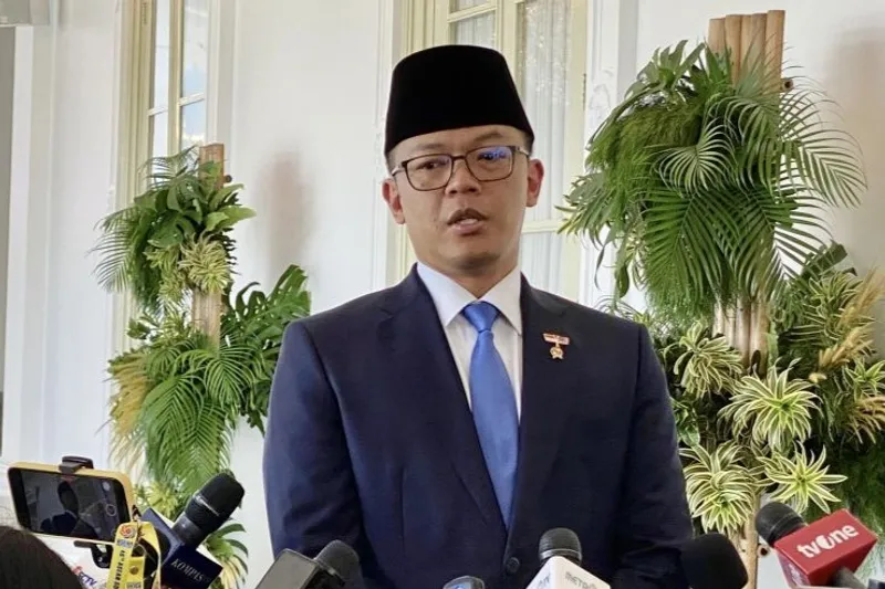 Menteri Luar Negeri Sugiono