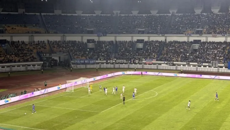 laga persahabatan antara Persib Bandung melawan Western Sydney Wanderers 