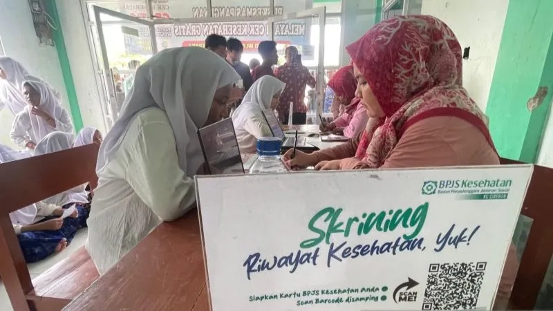 Sejumlah santri saat mengikuti kegiatan cek kesehatan gratis (CKG)