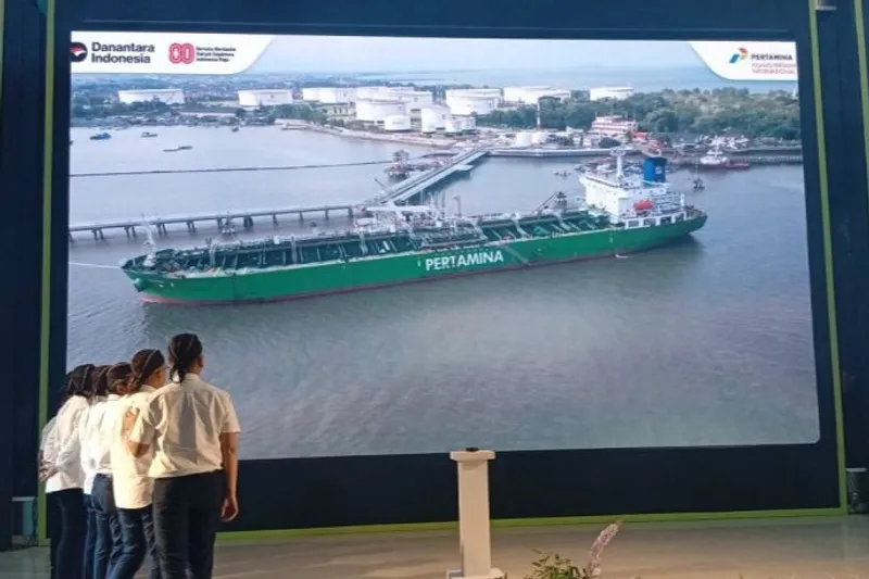 pengiriman perdana produk Sustainabe Aviation Fuel (SAF) berbahan baku minyak jelantah