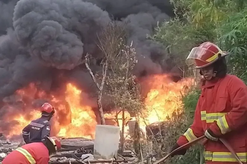 Insiden kebakaran sumur minyak di Dukuh Gendono, Desa Gandu, Kecamatan Bogorejo, Kabupaten Blora