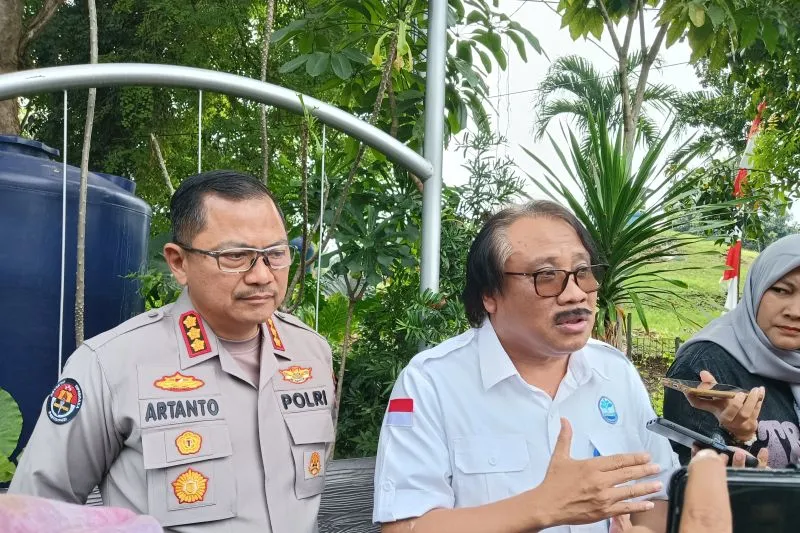 Direktur Utama PDAM Tirta Moedal Kota Semarang Yudi Indardo