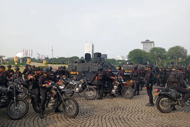 Polda Metro Jaya menggelar patroli skala besar