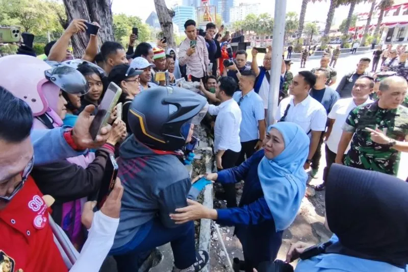 Gubernur Jawa Timur Khofifah Indar Parawansa