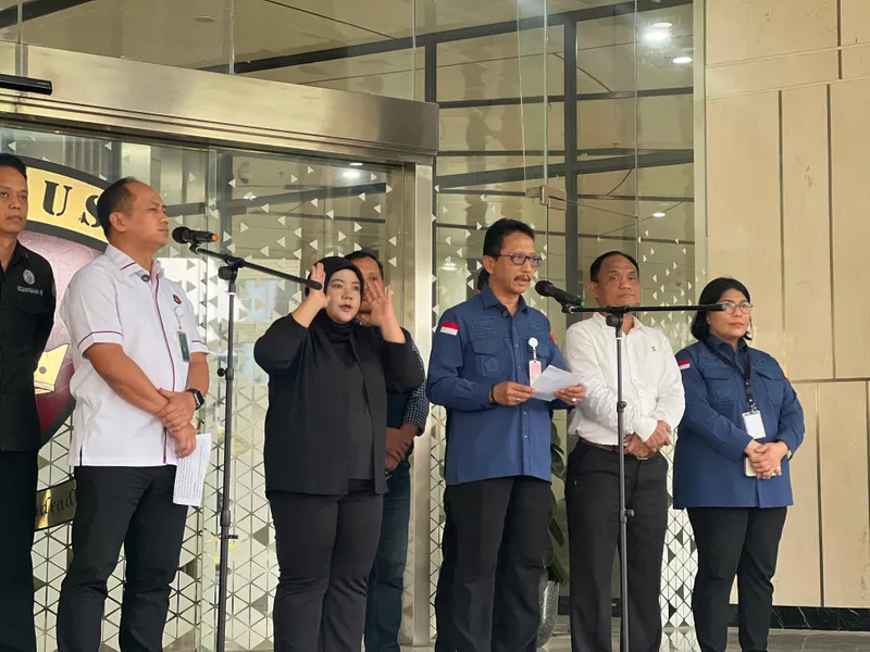 Kejaksaan Agung (Kejagung) menetapkan mantan Mendikbudristek, Nadiem Makarim sebagai tersangka