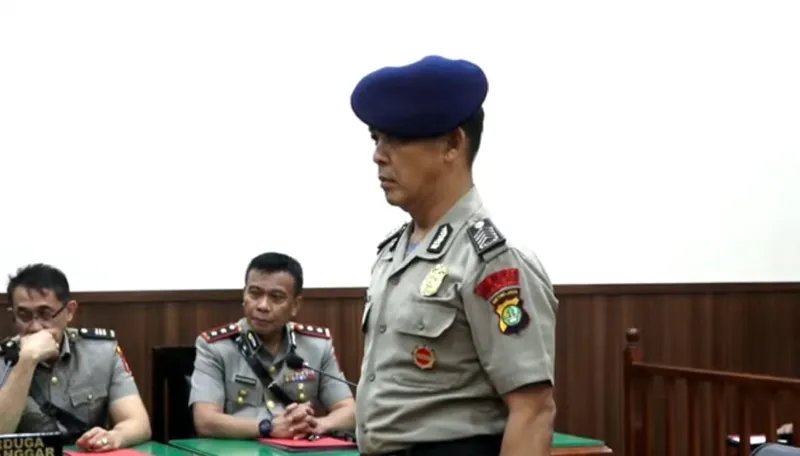 Anggota Korps Brimob Polri, Bripka Rohmat