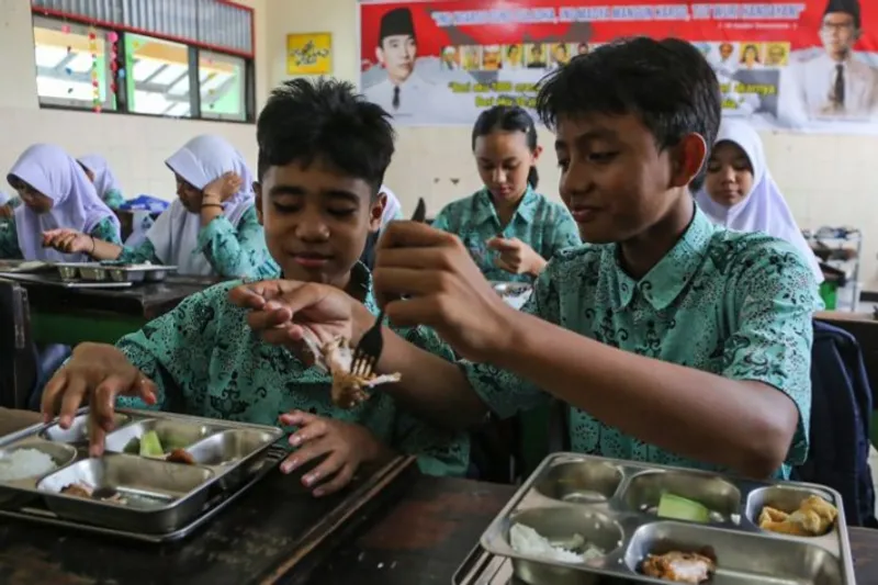 program Makan Bergizi Gratis (MBG) di SMP Negeri 9 Kota Semarang