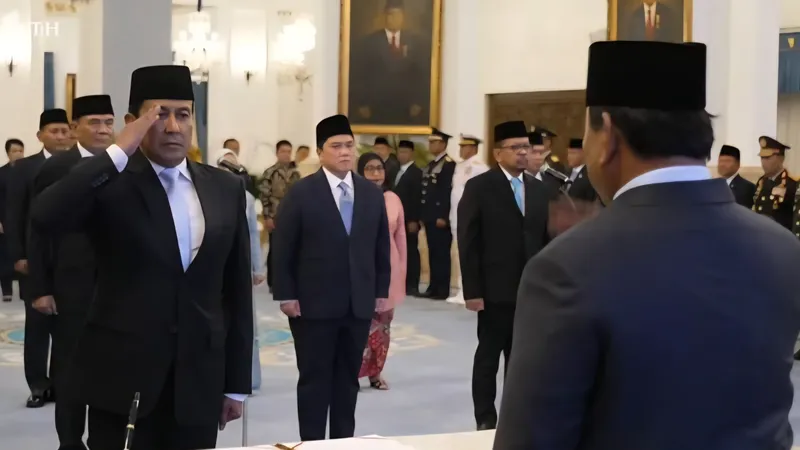 Presiden RI Prabowo Subianto melantik Ahmad Dofiri