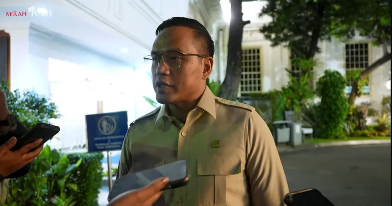 Direktur Utama Pertamina, Simon Aloysius Mantiri