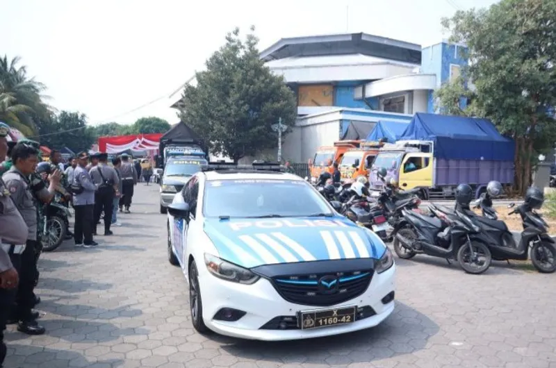 mobil patwal Polres Situbondo