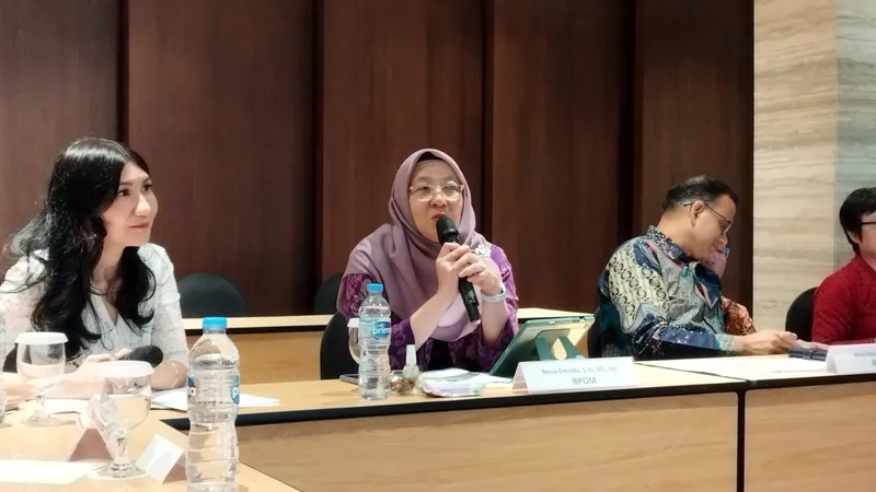 Direktur Pengawasan BPOM, Nova Emelda