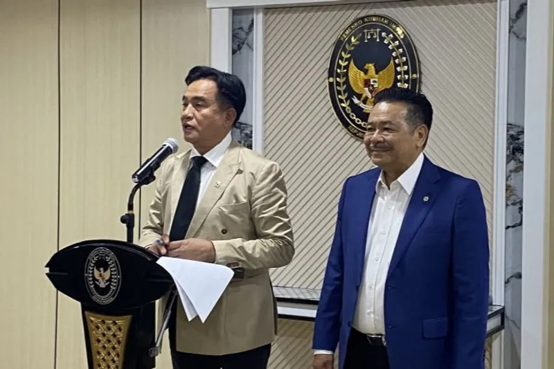 Menteri Koordinator Bidang Hukum, HAM, Imigrasi, dan Pemasyarakatan Yusril Ihza Mahendra 