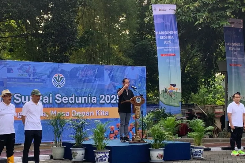 Menteri LH/Kepala BPLH Hanif Faisol Nurofiq 