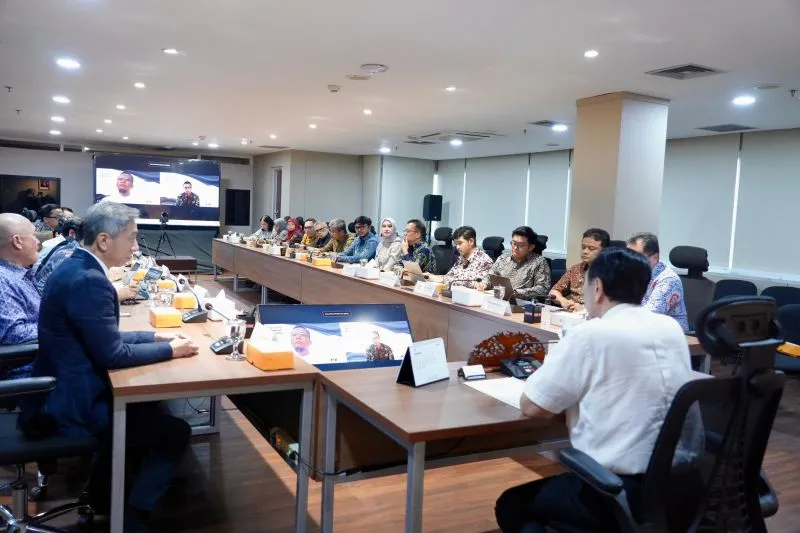 Aliansi Ekonom Indonesia (AEI)