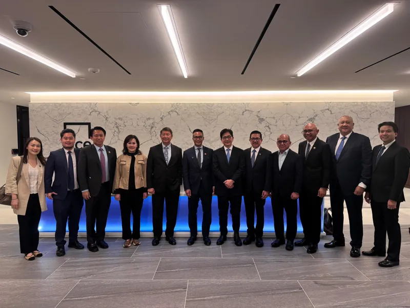 [IBC Roadshow Amerika Serikat] Tim delegasi IBC dalam agenda “Indonesia Carbon M