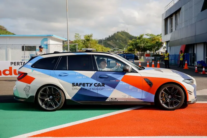 Safety car ajang MotoGP Indonesia di Sirkuit Pertamina Mandalika