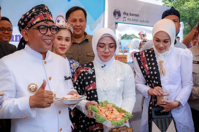 Gubernur Banten Andra Soni