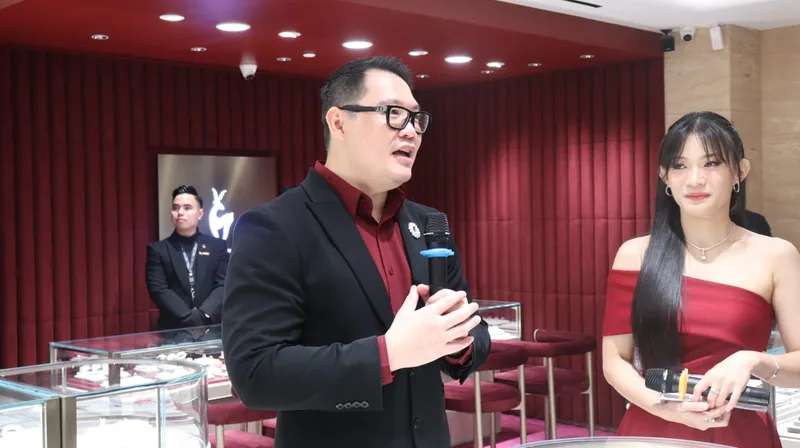 General Manager Frank & co., Rolly Soesanto