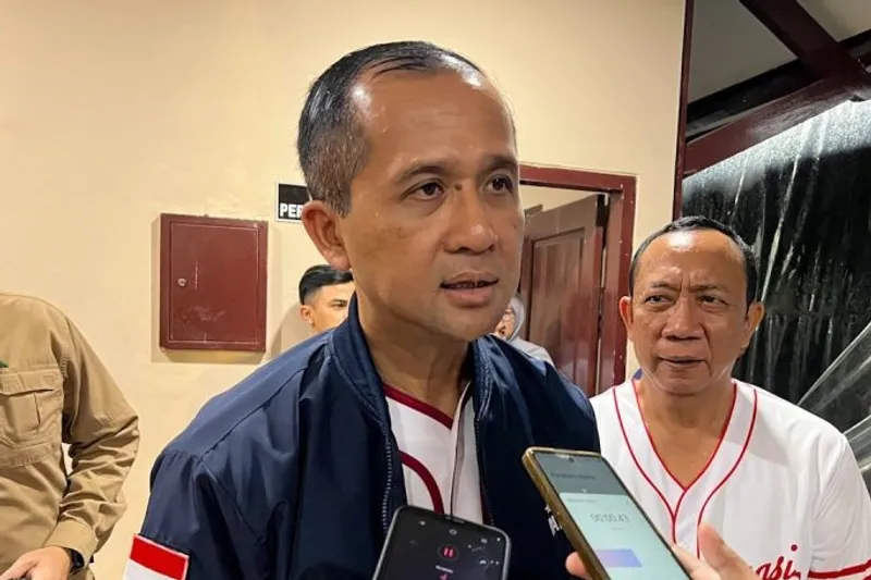 Menteri Transmigrasi (Mentrans) Muhammad Iftitah Sulaiman Suryanagara