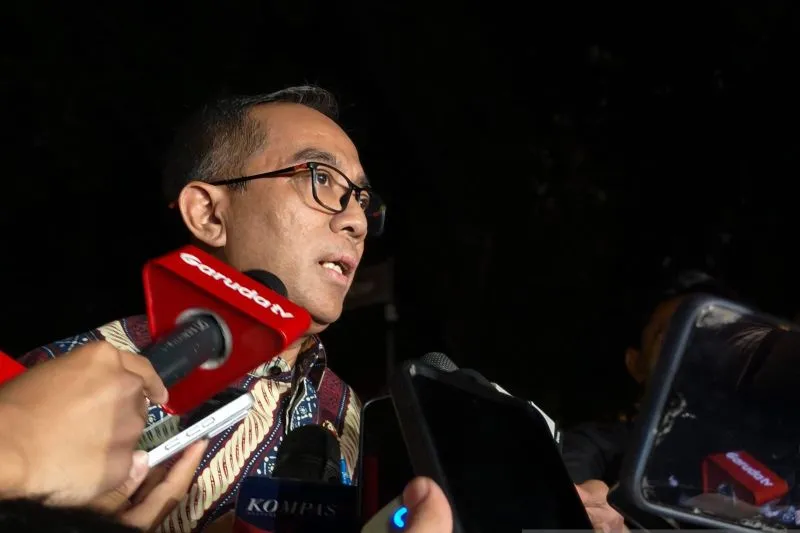 Menteri Pendidikan Tinggi, Sains dan Teknologi (Mendikt Saintek) Brian Yuliarto