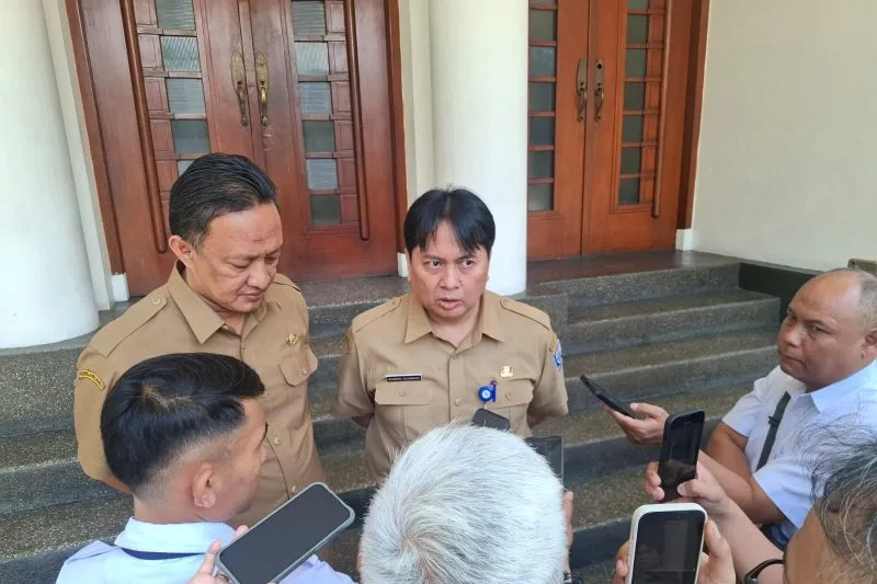 Sekretaris Daerah Kota Bandung Iskandar Zulkarnain