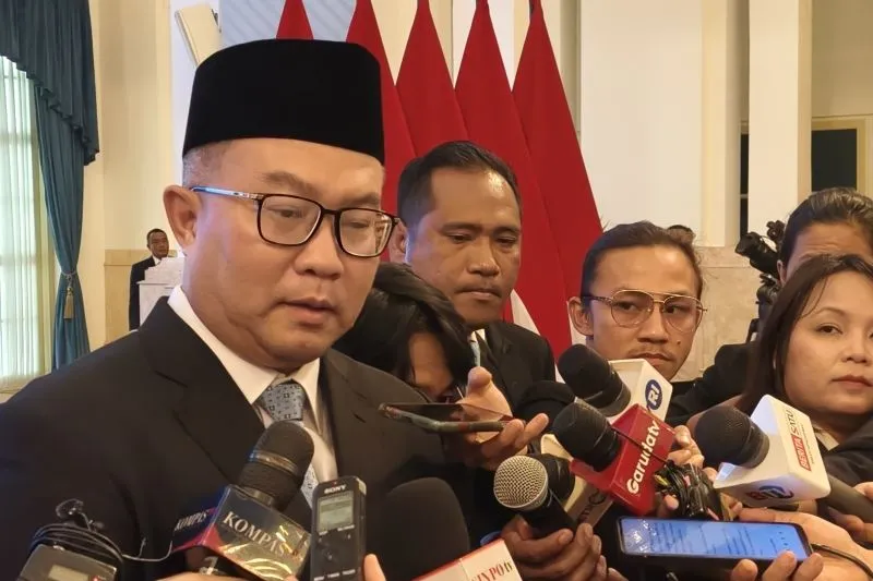 Arif Satria menyampaikan keterangan seusai dilantik oleh Presiden RI Prabowo Subianto 