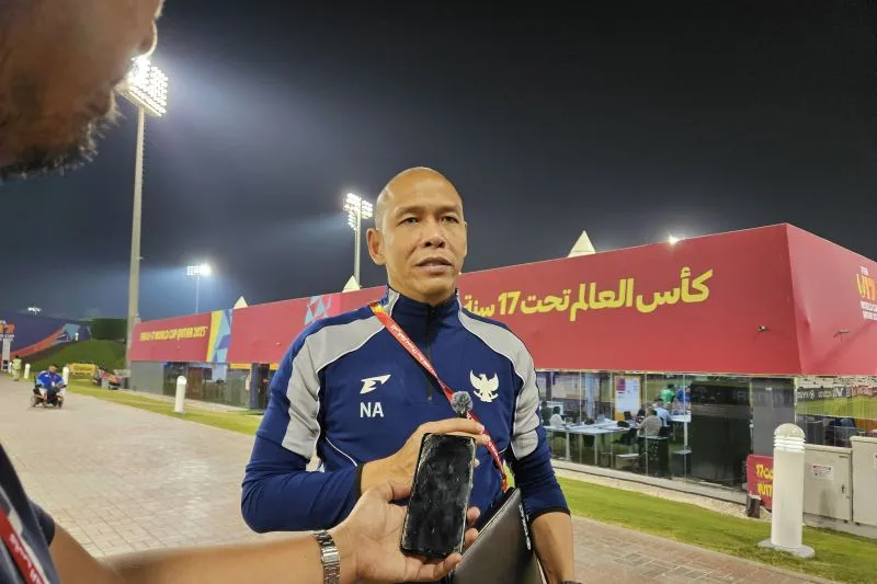 Pelatih timnas Indonesia U17, Nova Arianto