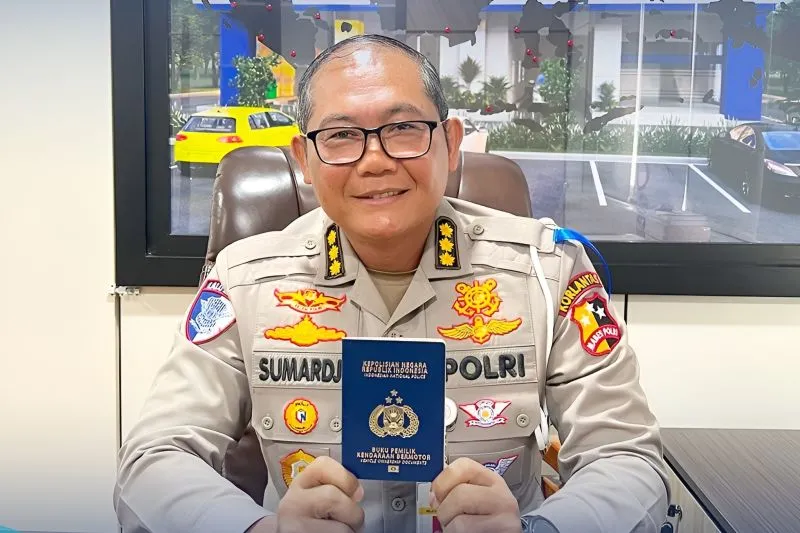 Kasubdit BPKB Ditregident Korlantas Polri Kombes Pol. Sumardji