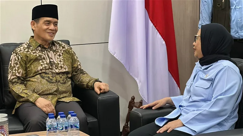 Wakil Kepala Badan Gizi Nasional (BGN) Nanik Sudaryati Deyang