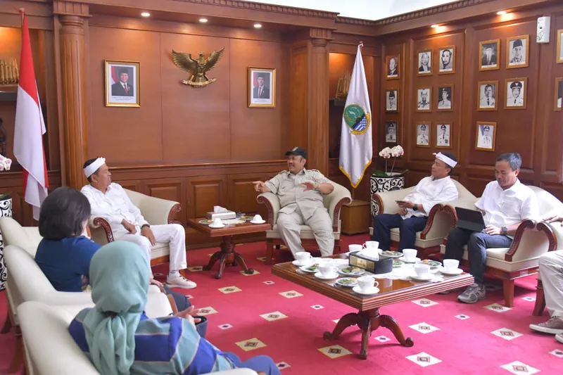 Gubernur Jawa Barat Dedi Mulyadi