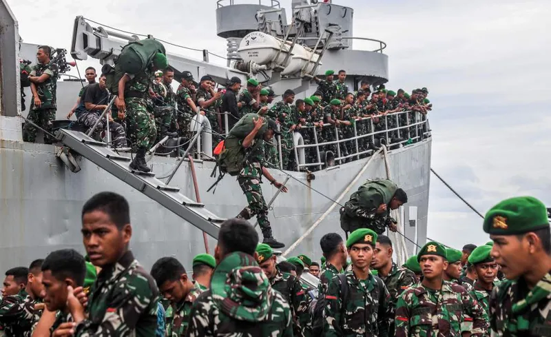 antarafoto-kedatangan-prajurit-tni-ad-maluku-utara-usai-pendidikan-1763790880-1