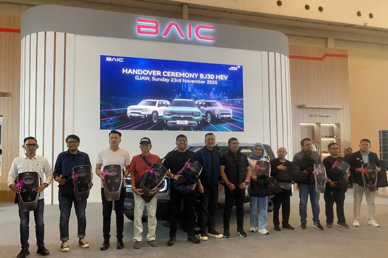 Sebanyak 10 konsumen pertama BAIC BJ30 Hybrid 