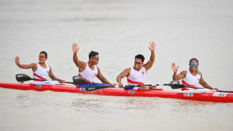Atlet dayung Indonesia SEA Games peraih emas pertama