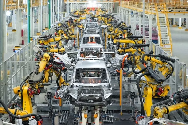 Ilustrasi pabrik perakitan kendaraan milik BYD