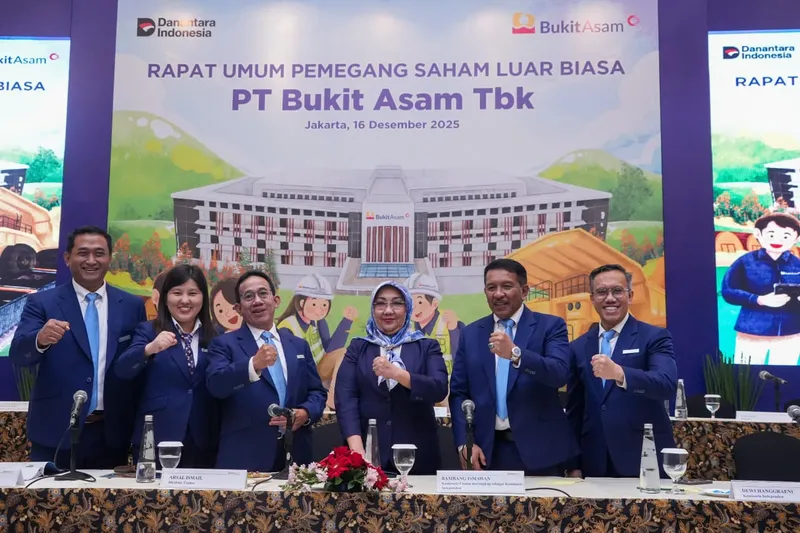 Dewan Komisaris PTBA RUPSLB