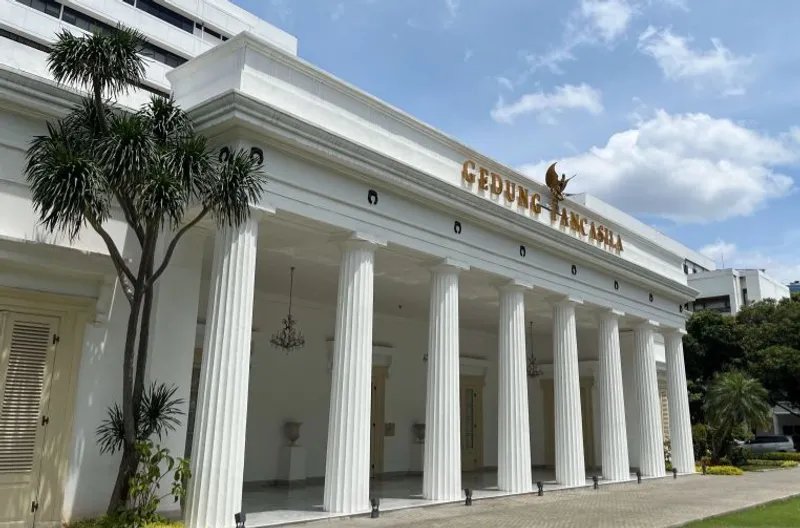 Gedung Pancasila di kompleks Kementerian Luar Negeri RI, Jakarta