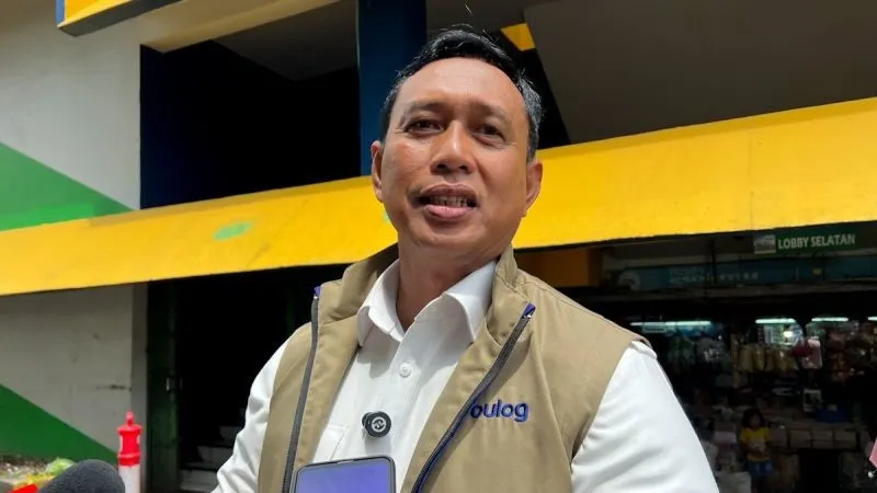 Direktur Utama Perum Bulog Ahmad Rizal Ramdhani 