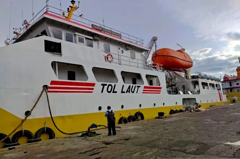 Kapal Perintis PT Pelayaran Nasional Indonesia PELNI