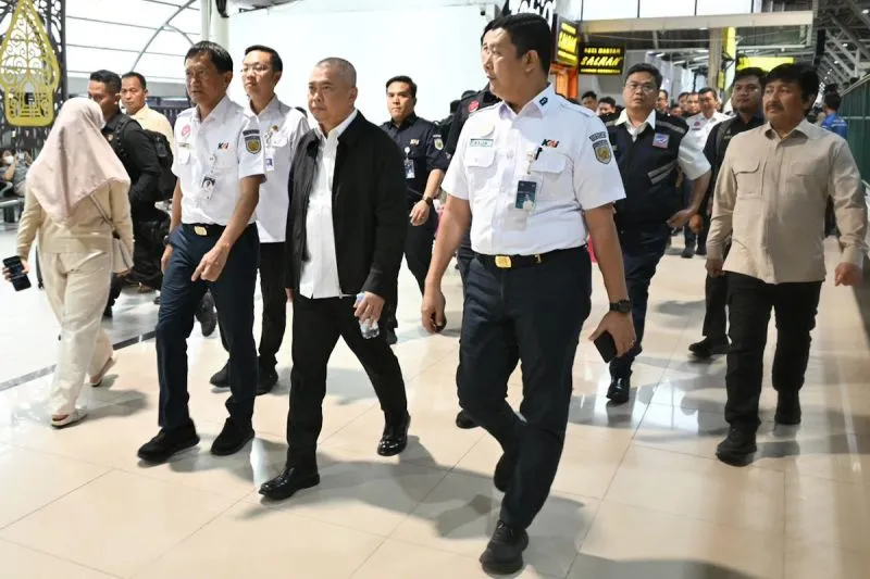 Menteri Perhubungan (Menhub) Dudy Purwagandhi 