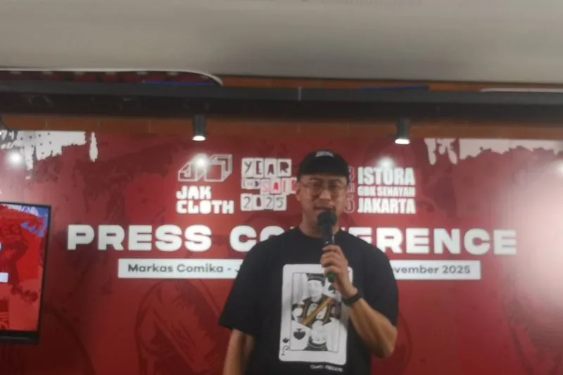 Komika Pandji Pragiwaksono